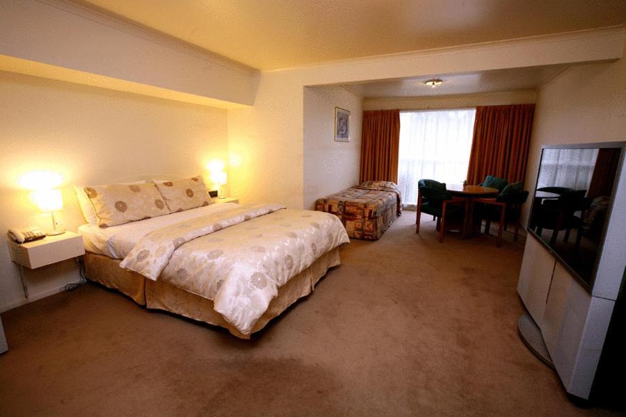 Auckland Airport Pacific Inn מראה חיצוני תמונה